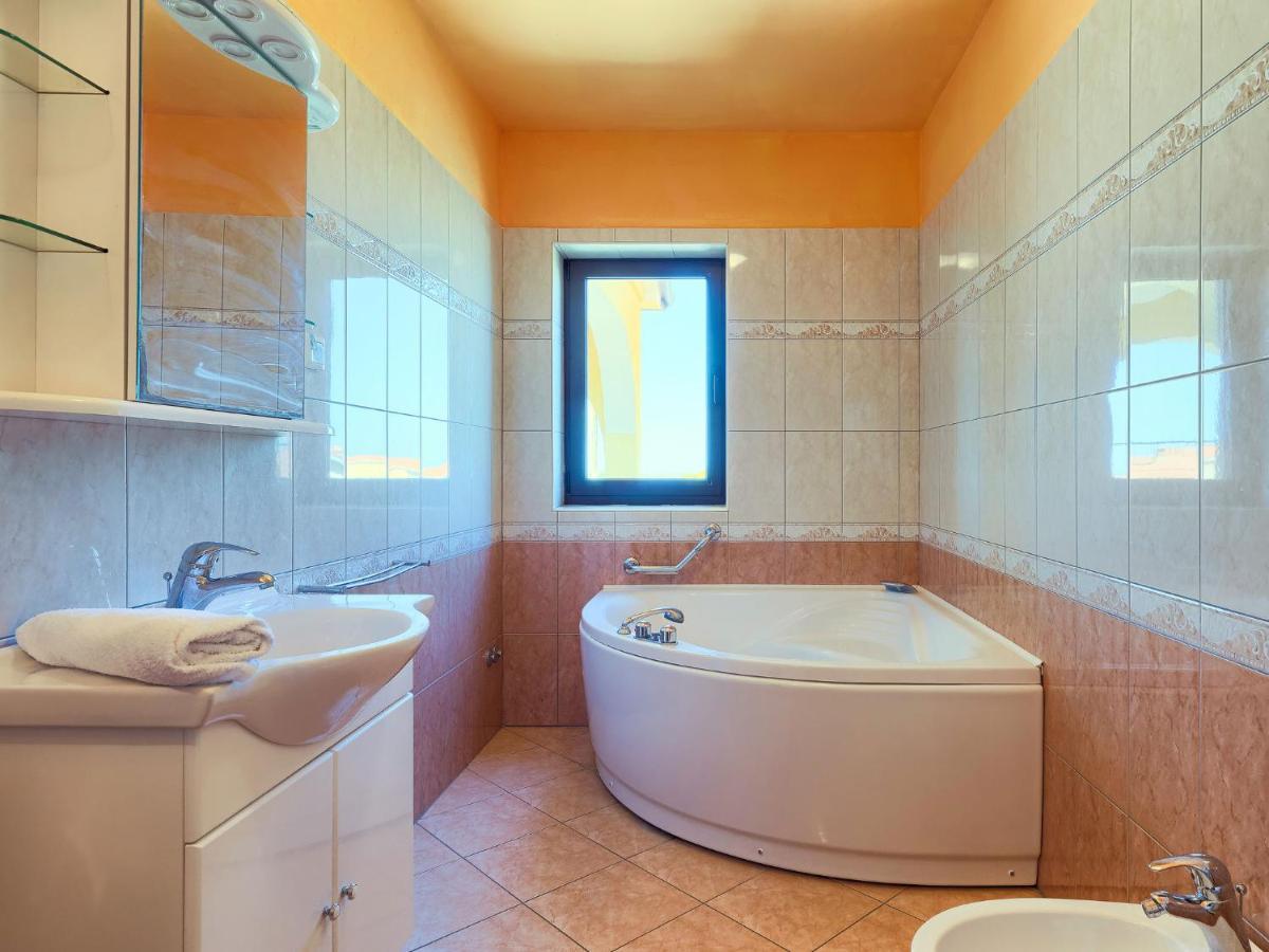 Holiday Home Gracije - Voj515 By Interhome Mednjan Exterior foto